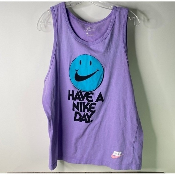 Nike Tops - Nike Lavender Tank Top with Blue Smiley Womens Size Large